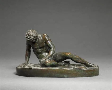  The Dying Gaul – A Monumental Reflection on Defeat and Stoic Dignity